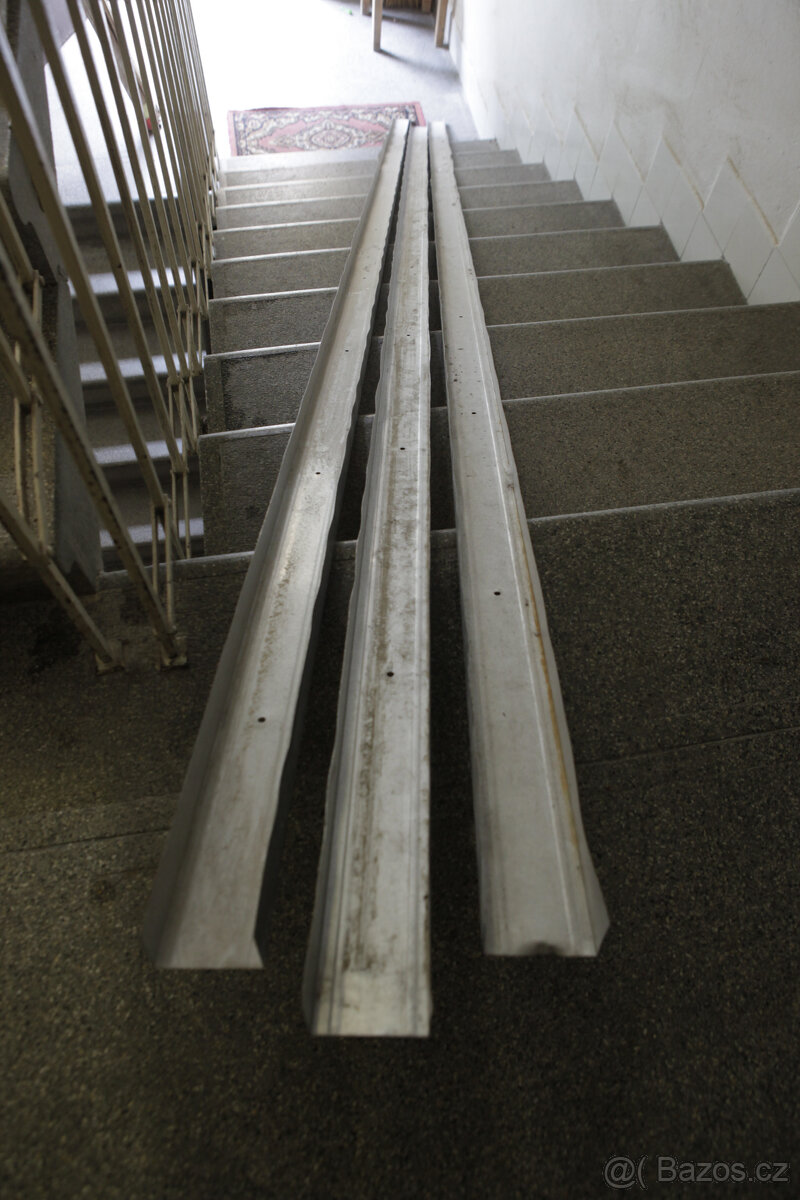 UW profily 75x40x4000 mm