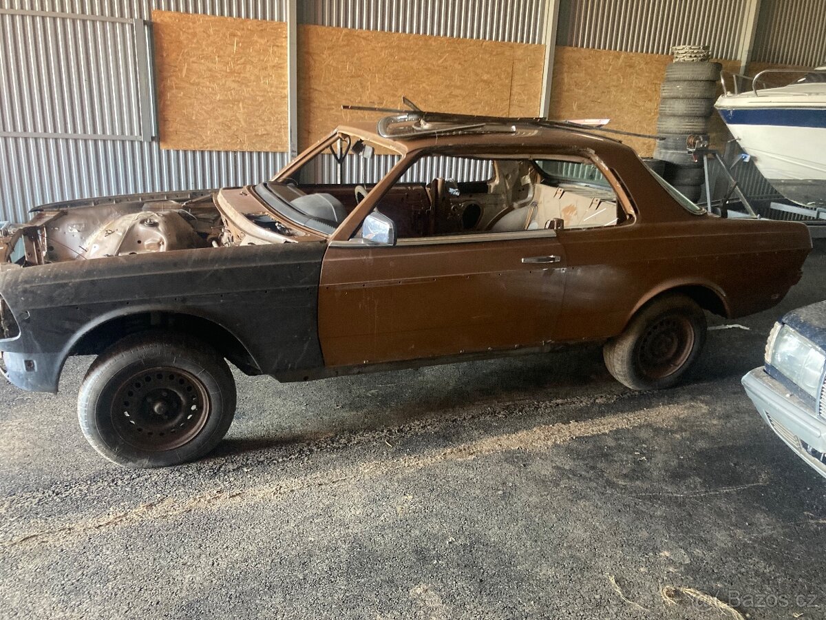 Mercedes w123 280CE