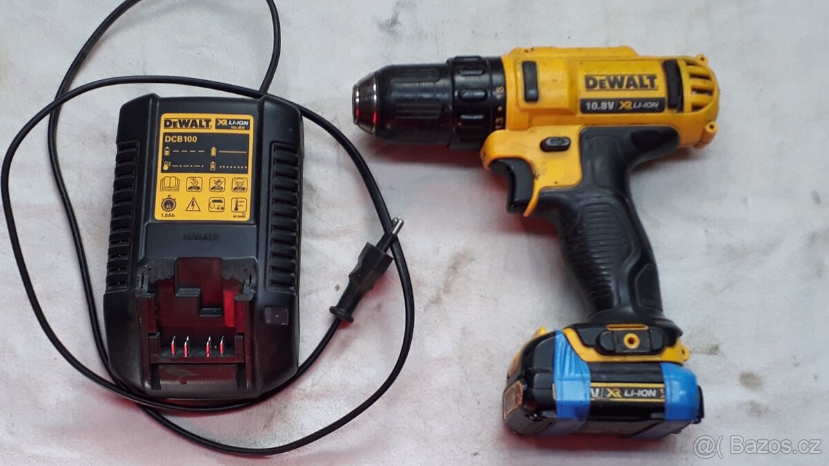 DeWalt aku vrtačka 10,8V