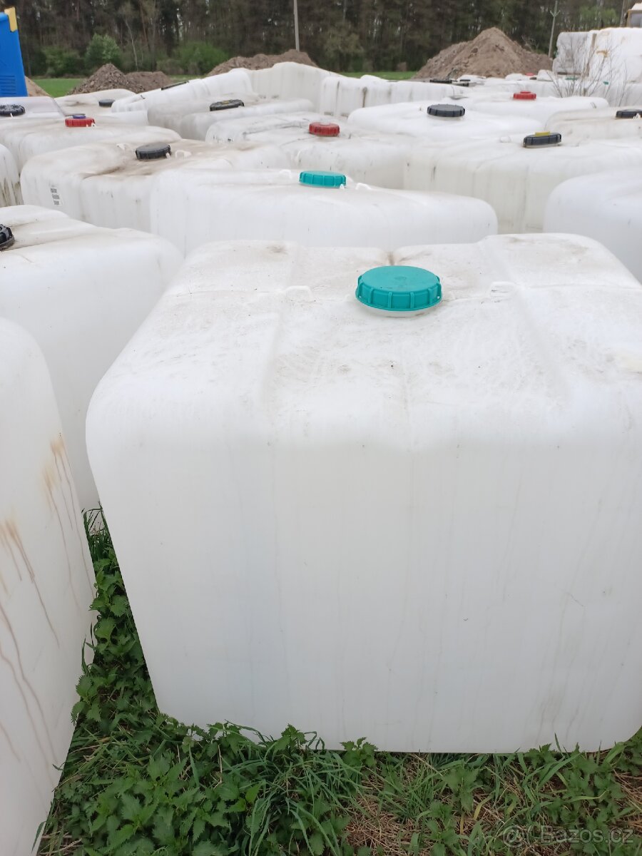 Samostatné IBC po drogerii