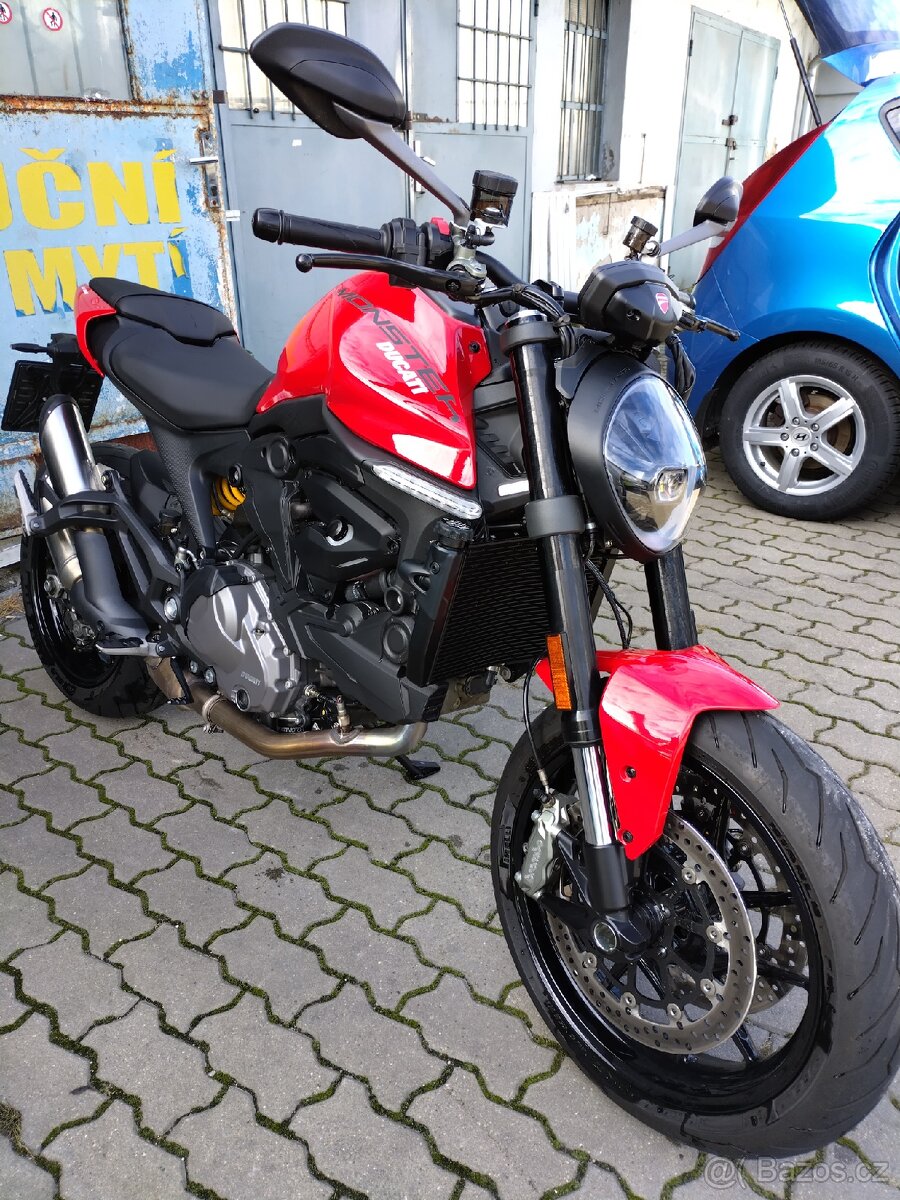 Ducati Monster