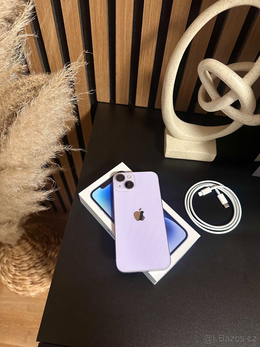 Apple iPhone 14