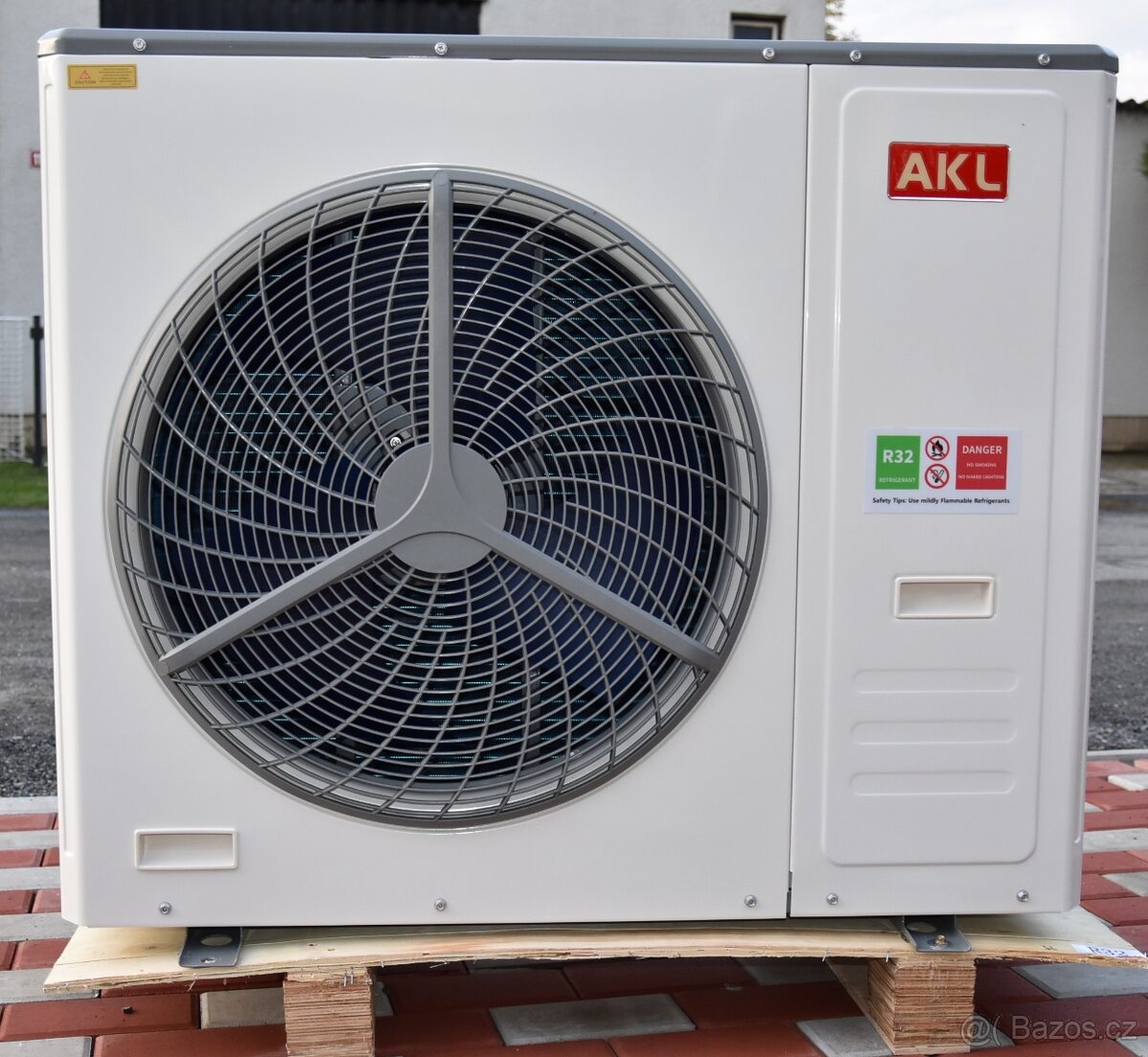 Nové tepelné čerpadlo vzduch-voda 10kW (AKČNÍ CENA bez DPH)