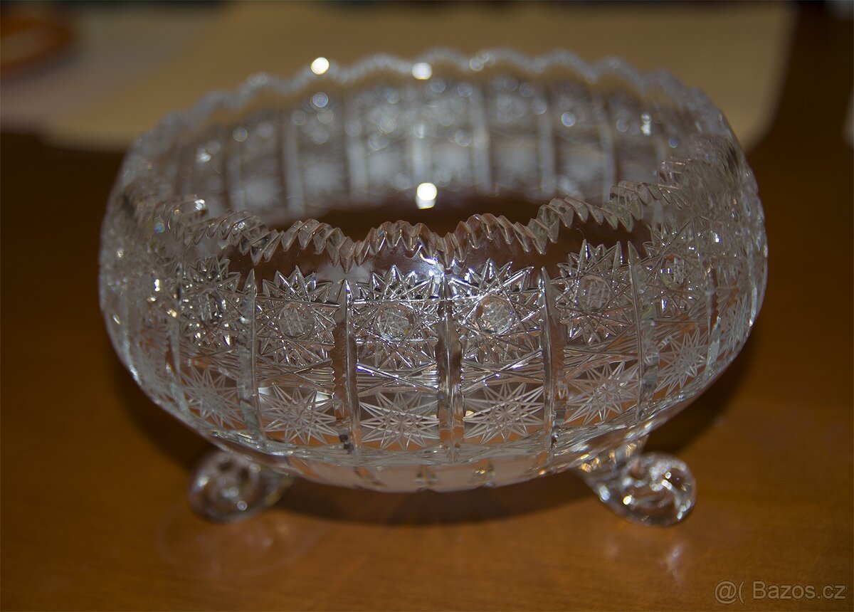 Křišťálová mísa trojnožka 16cm