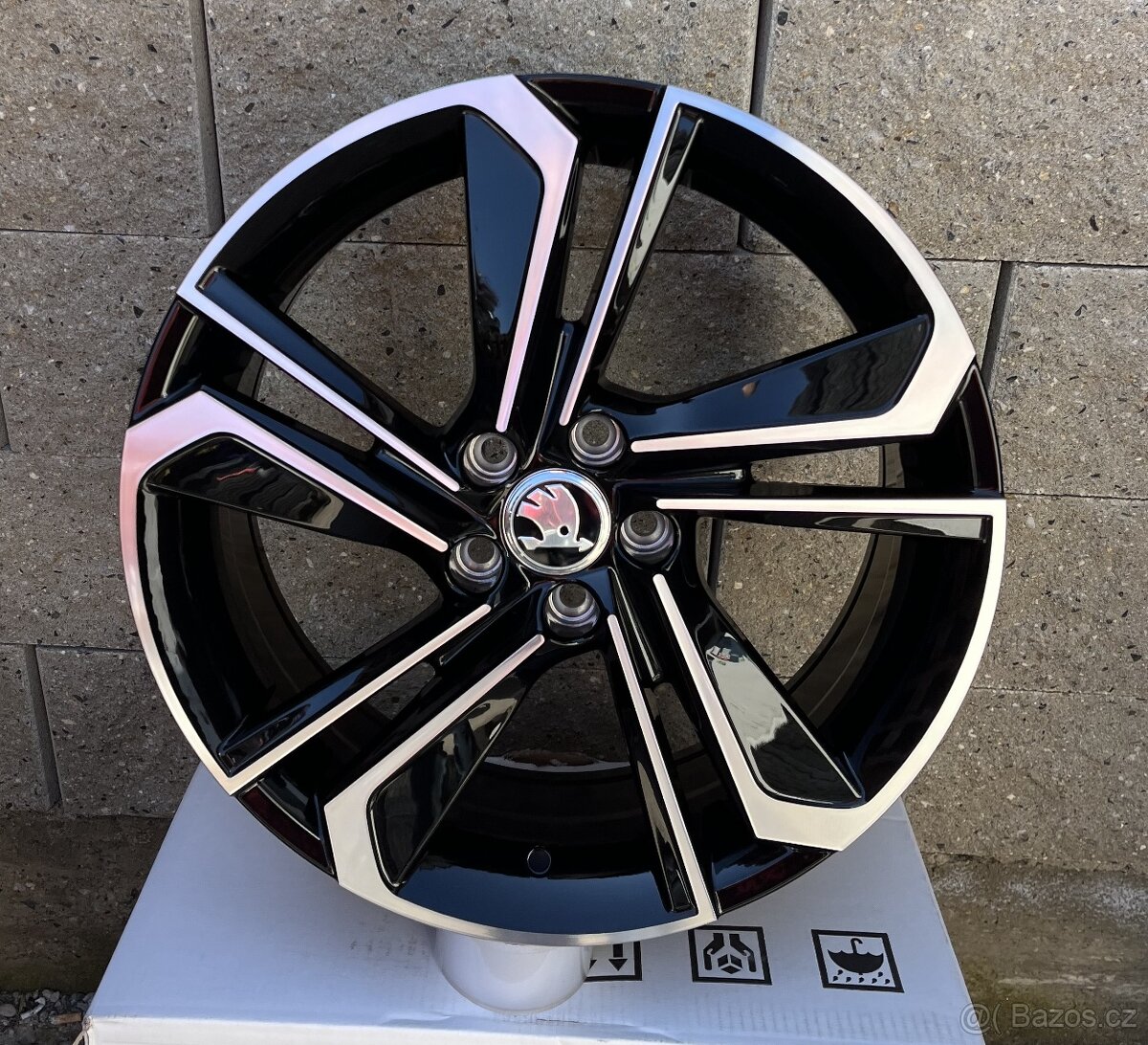 5x100 r17 Nové Alu kola 5x100 17