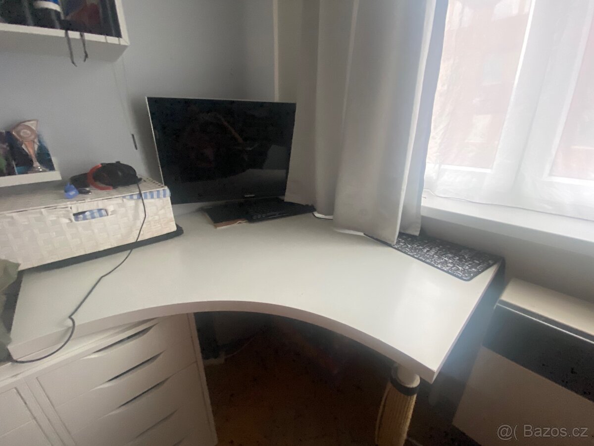 Ikea stůl pracovní Linmonn