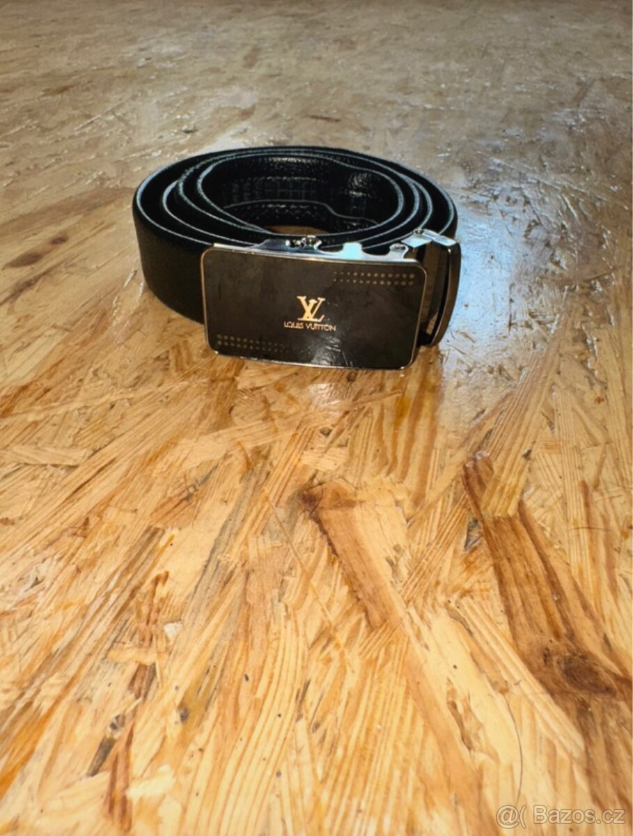 🖤Černý pásek Louis Vuitton Originál