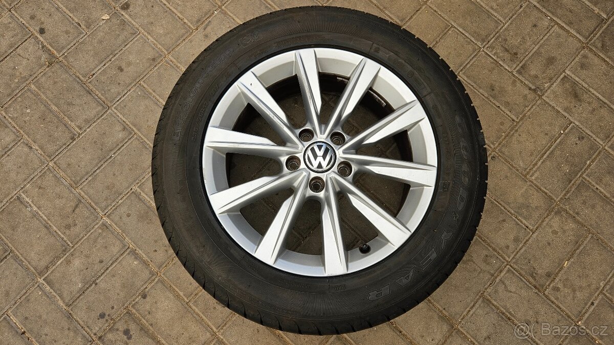 Letní Sada Alu 5x112 235/55 R17 Volkswagen Tiguan