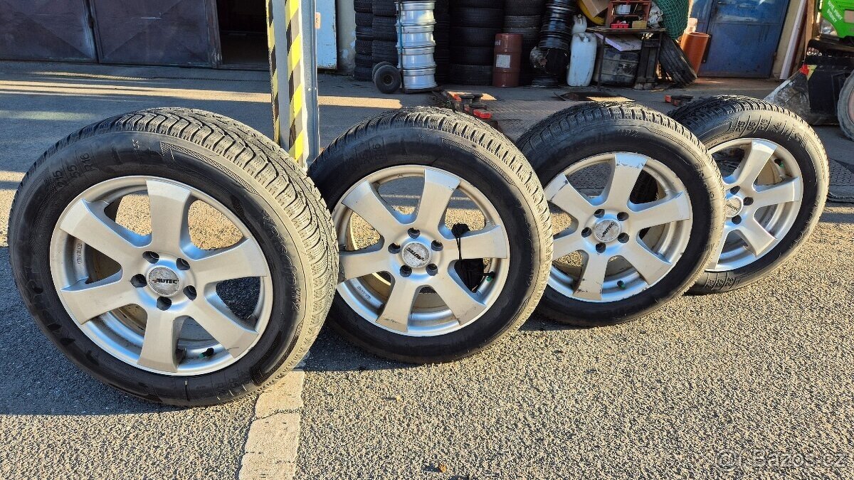 Zimní pneu 215/55 R16 + alu disky