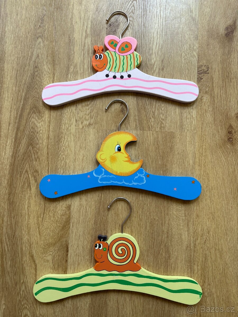 Dětská ramínka (3ks).