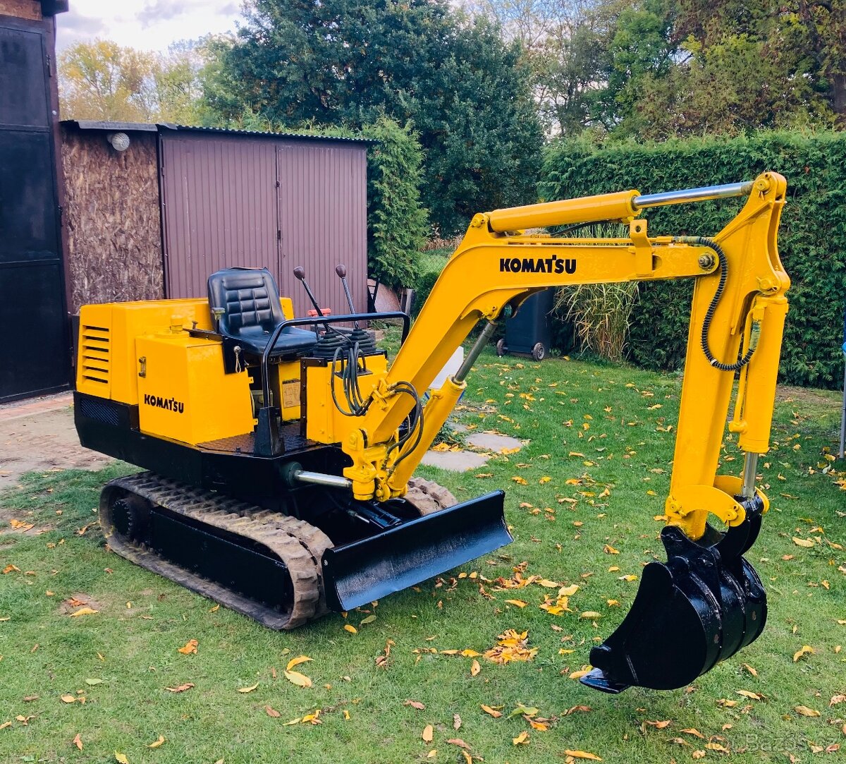 Japonský minibagr 1.2tuny Komatsu, diesel