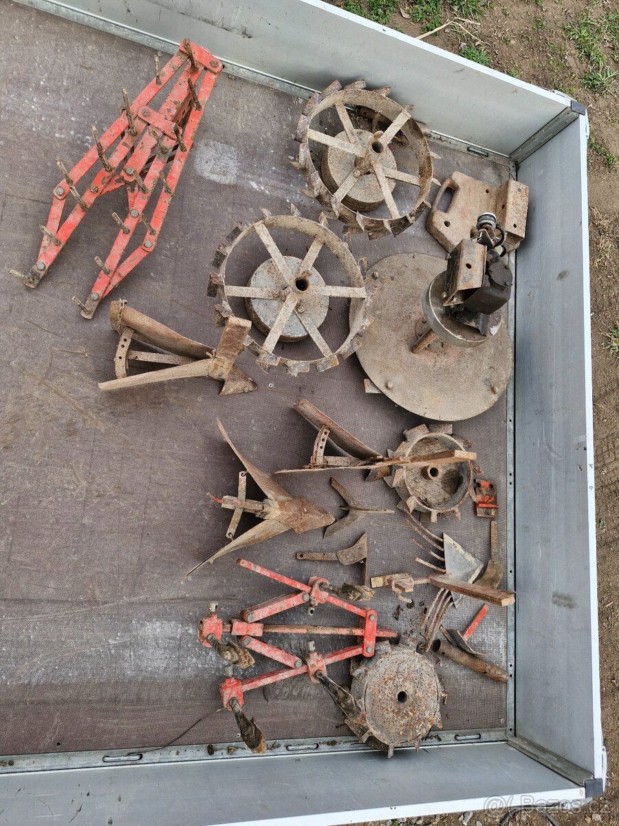 Příslušenství malotraktor