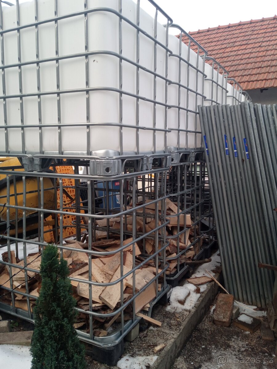 Ibc kontejner 1000l klece