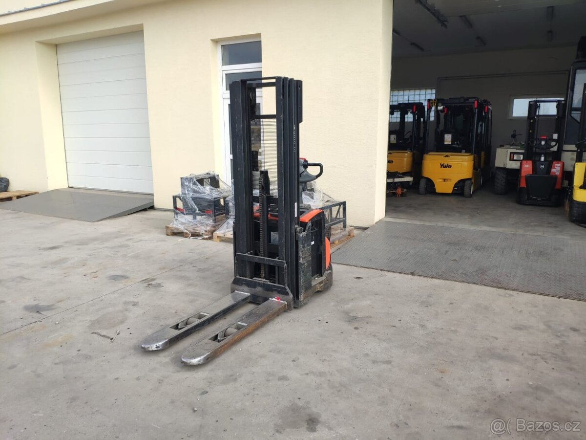 BT SWE120, výška zdvihu 415 cm, rok výroby 2015