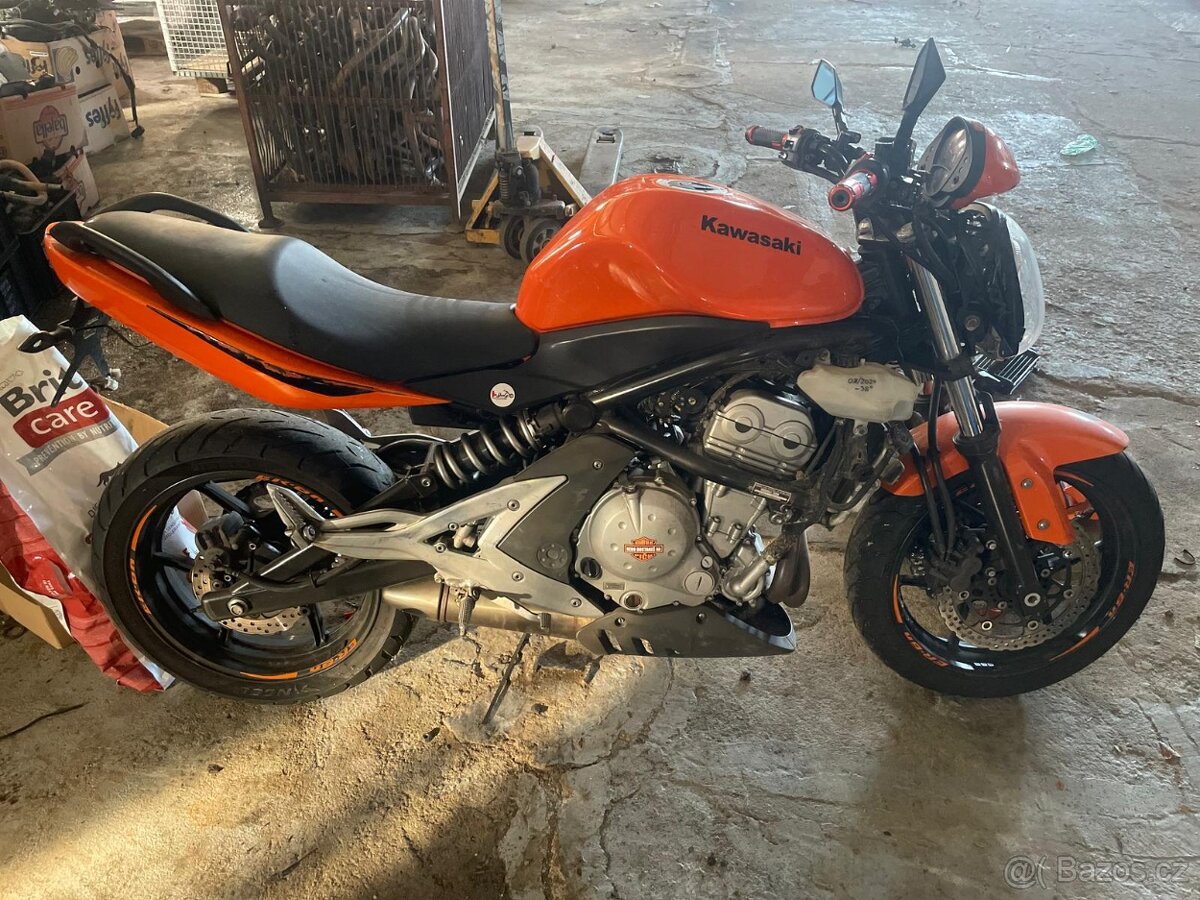 Kawasaki ER6 náhradní díly