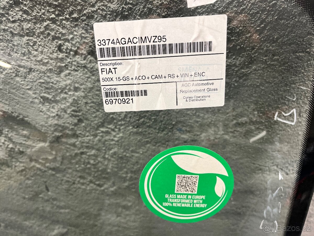 Přední čelní sklo Fiat 500
