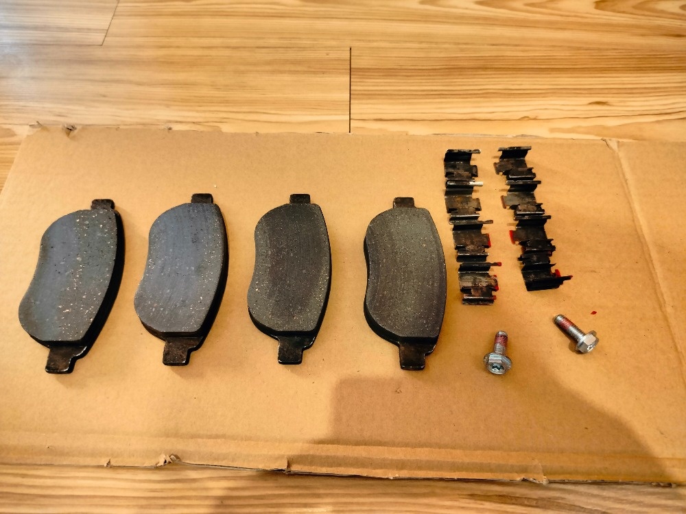 Brzdové destičky přední pro Citroen/Peugeot