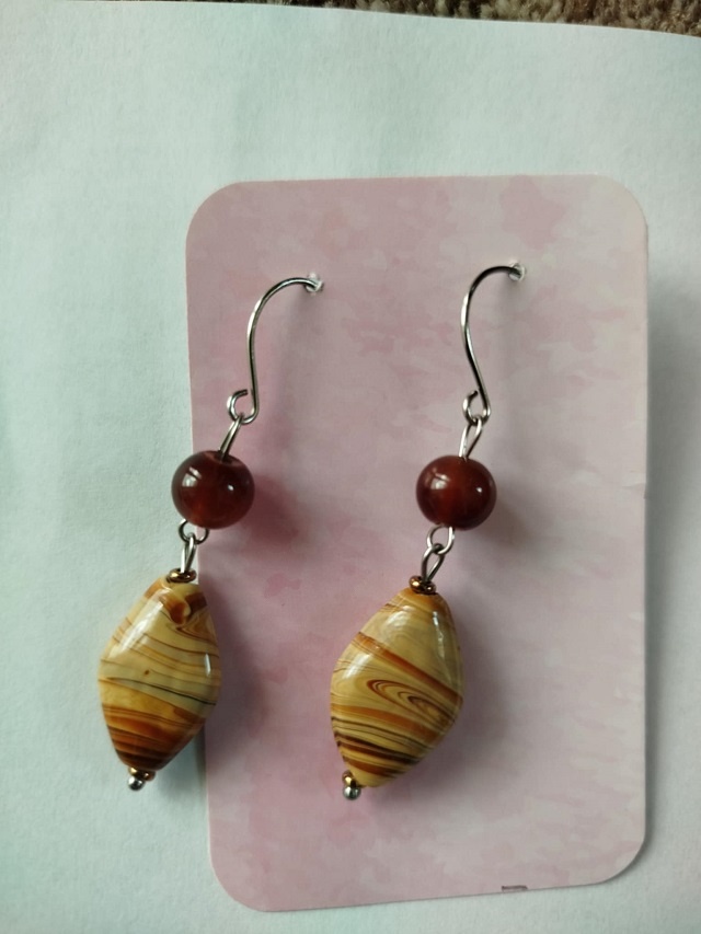 Náušnice, náušničky