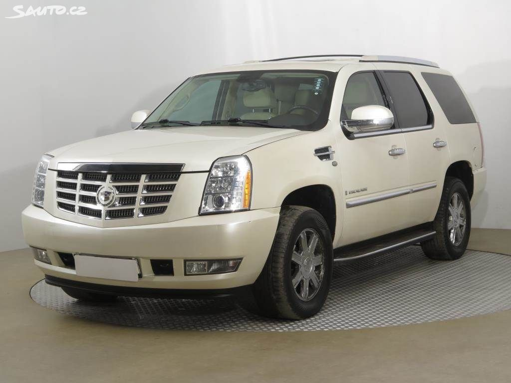 Cadillac Escalade, náhradní díly, přední nárazník