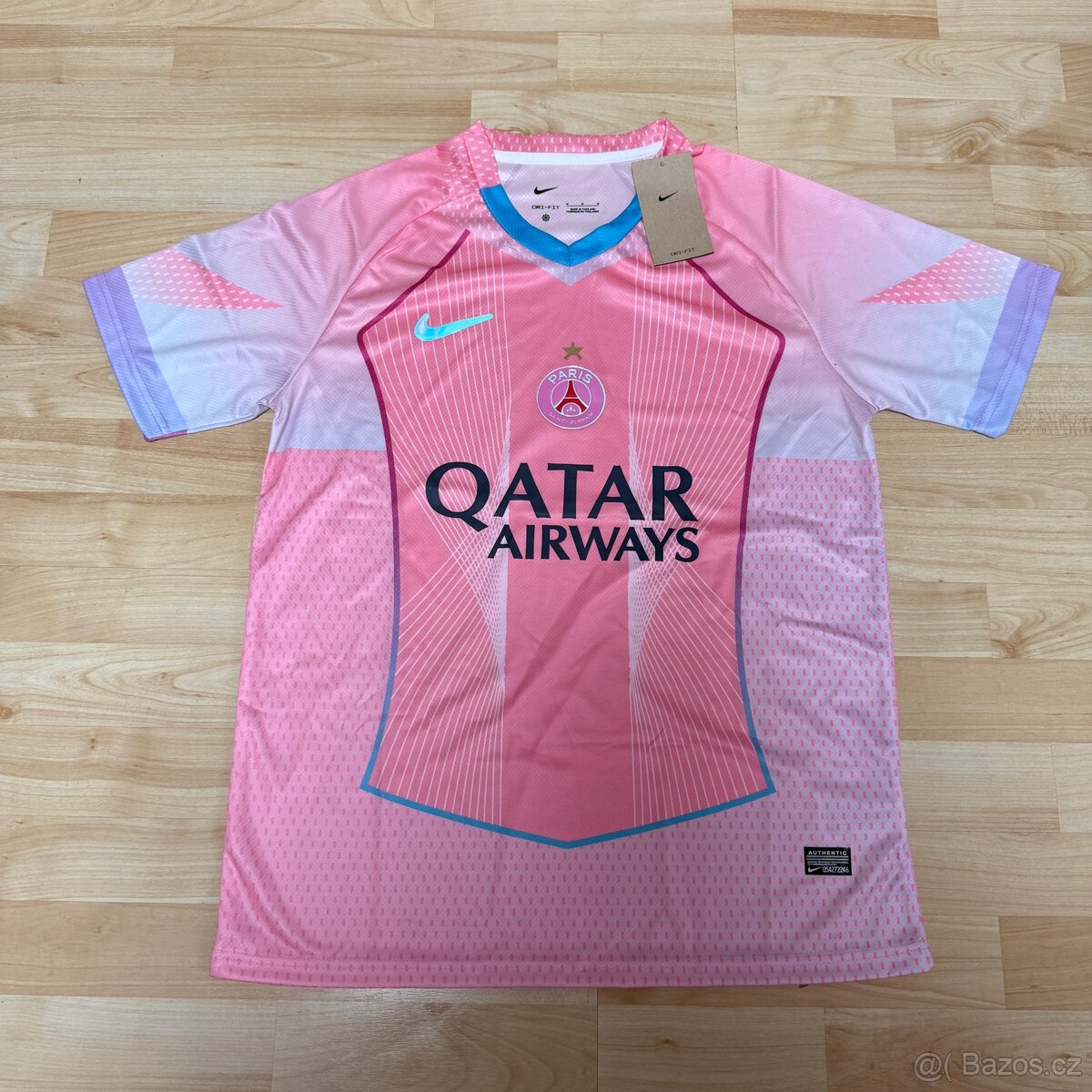 Nový dres Paris Saint- Germain (PSG)