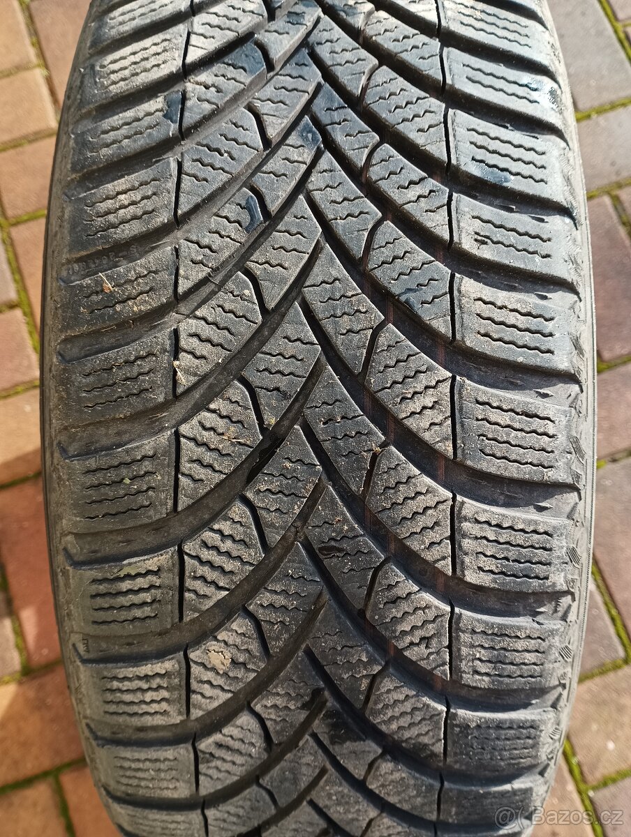 Zimní Semperit SPEED-GRIP 5 185/50 R16