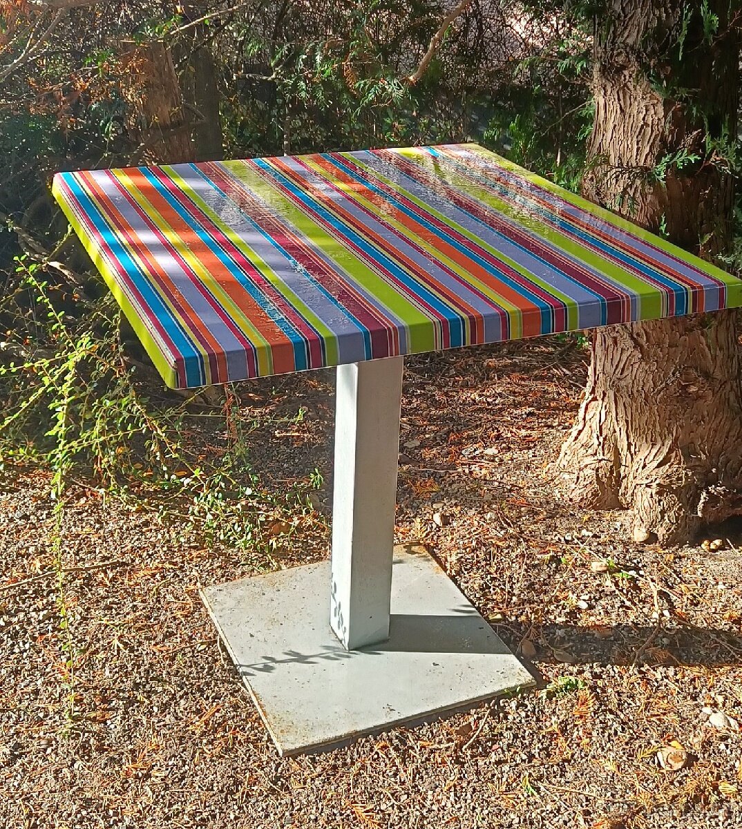 Zahradní stolek 2ks