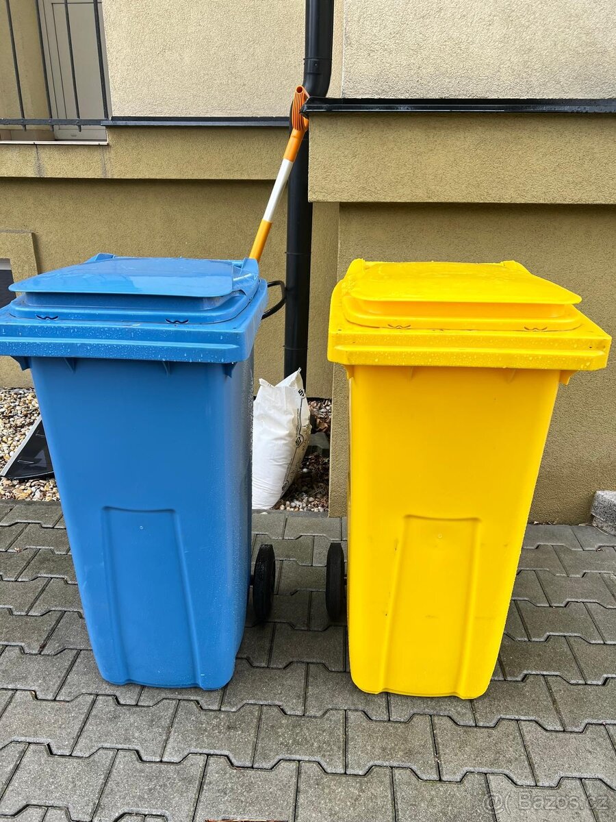 Plastové popelnice