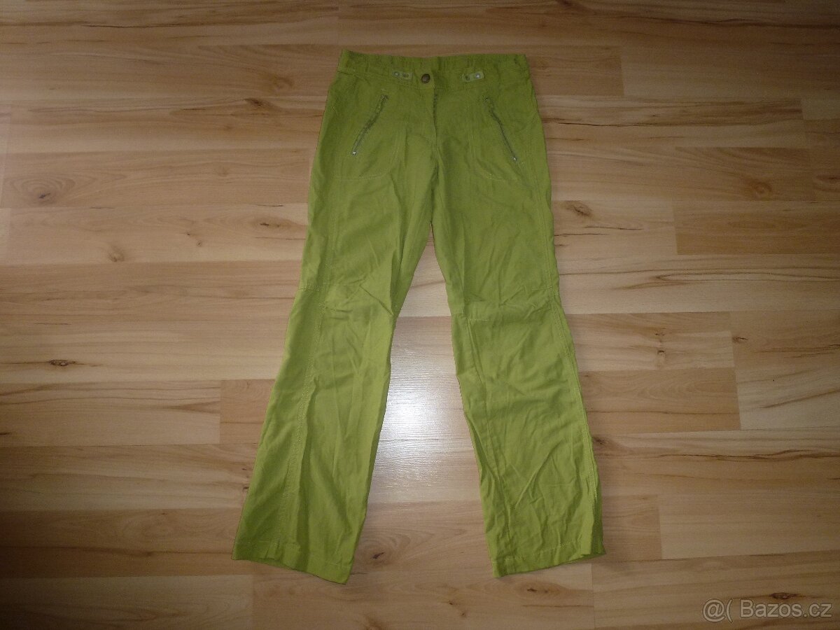 Zelené kalhoty 128/134