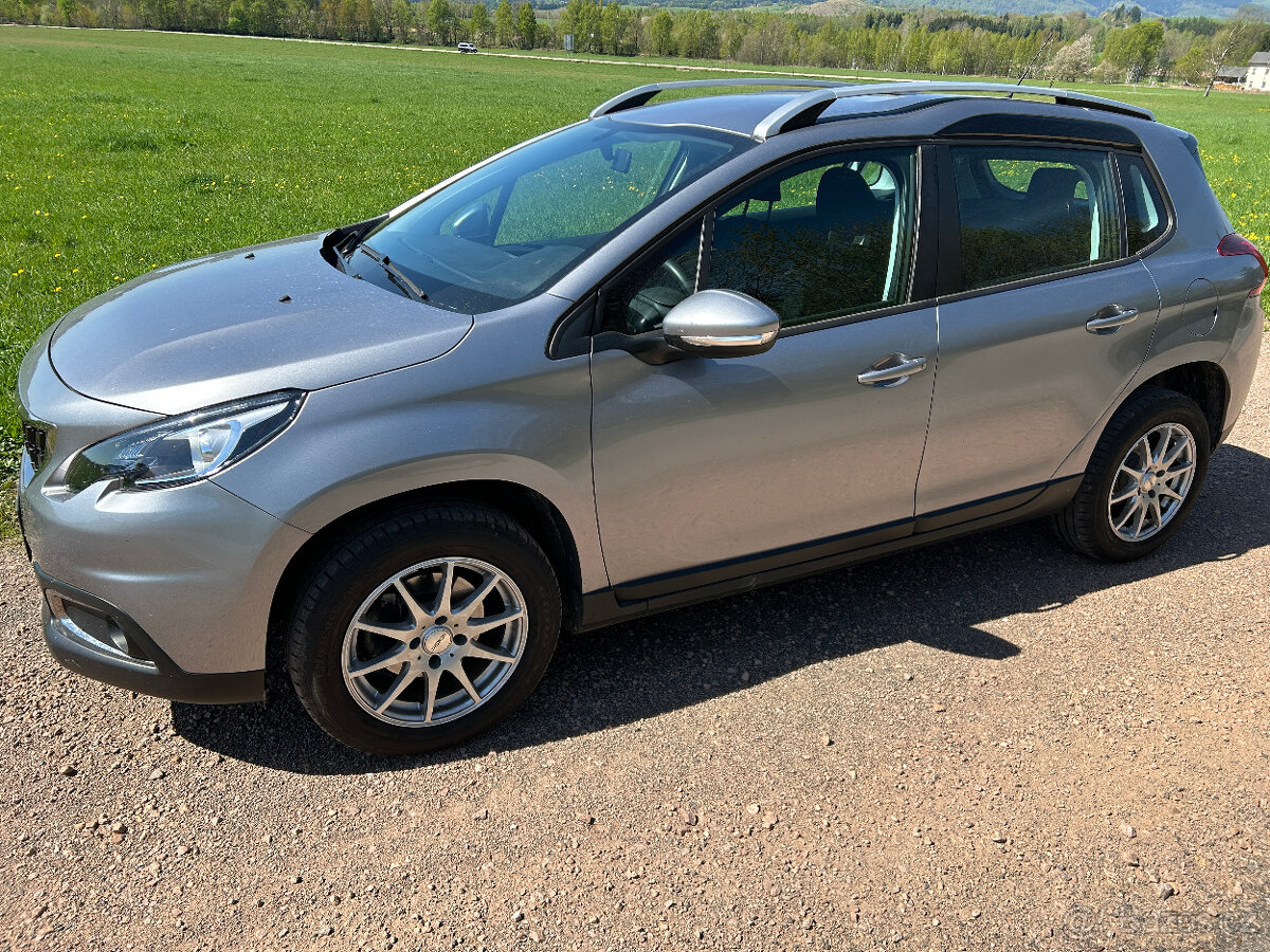Peugeot 2008, 1.2 PureTech, 1 majitel, ČR, servisovany