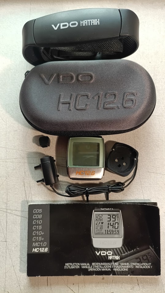 Cyklocomputer VDO HC 12.6 s hrudním pásem