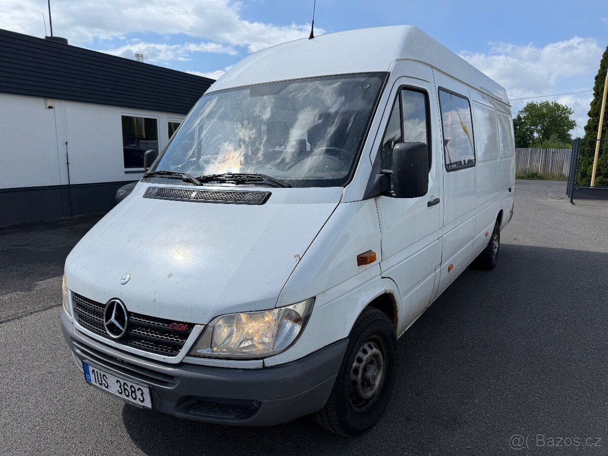 Mercedes Sprinter 2.2 CDI 95 KW 6 míst