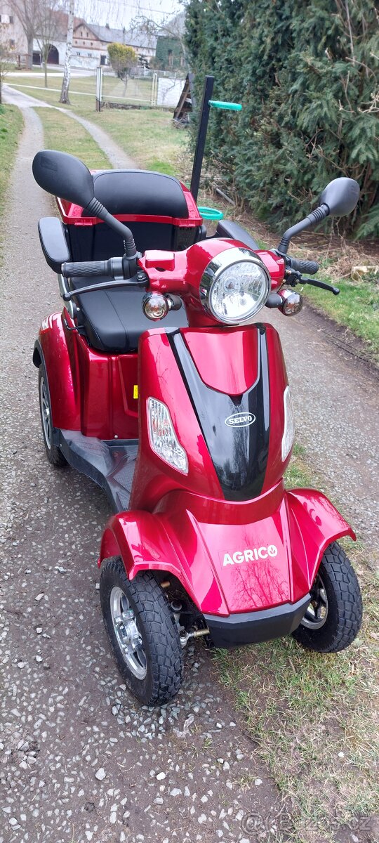 Invalidní elektrický skůtr