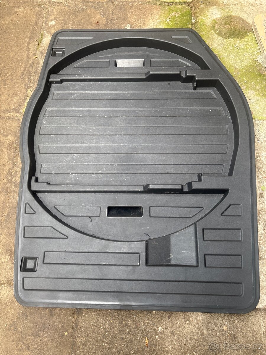Dno, podlaha, audi a6 c7 avant combi