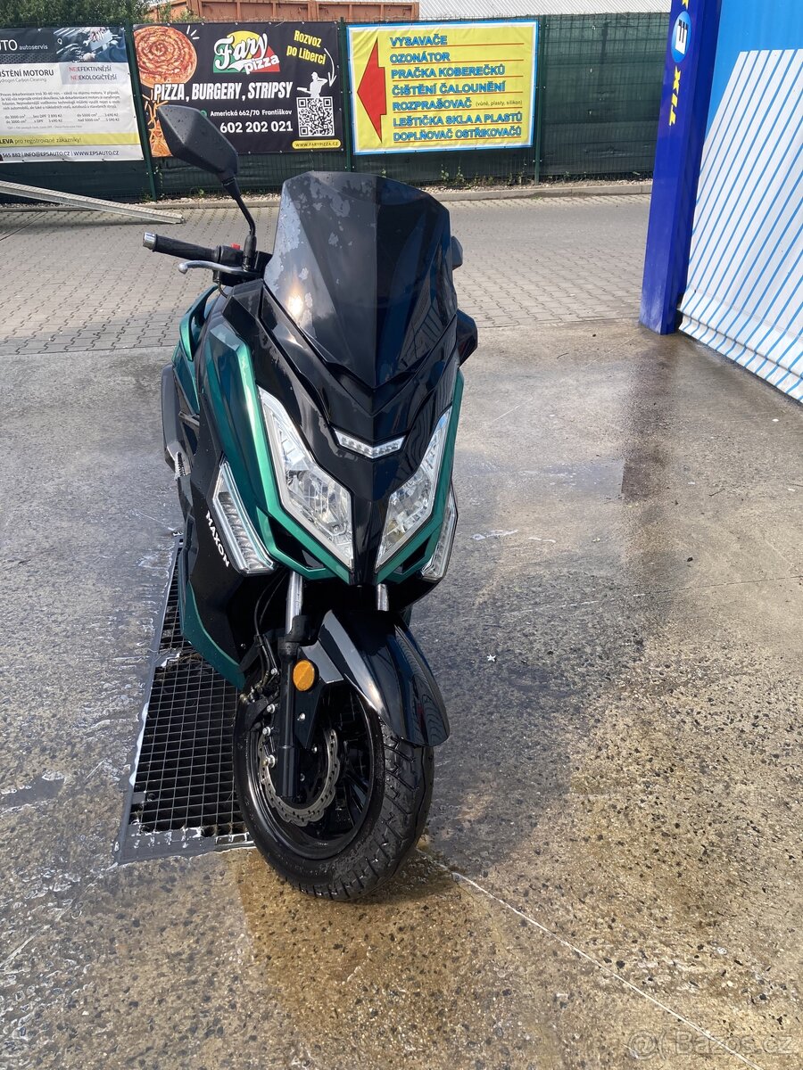 Skutr Maxon Optimus 125