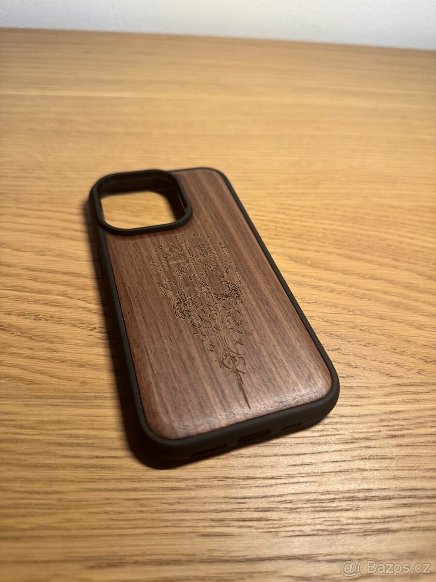 Dřevěné pouzdro + ochranné sklo na čočky pro iPhone 14 Pro
