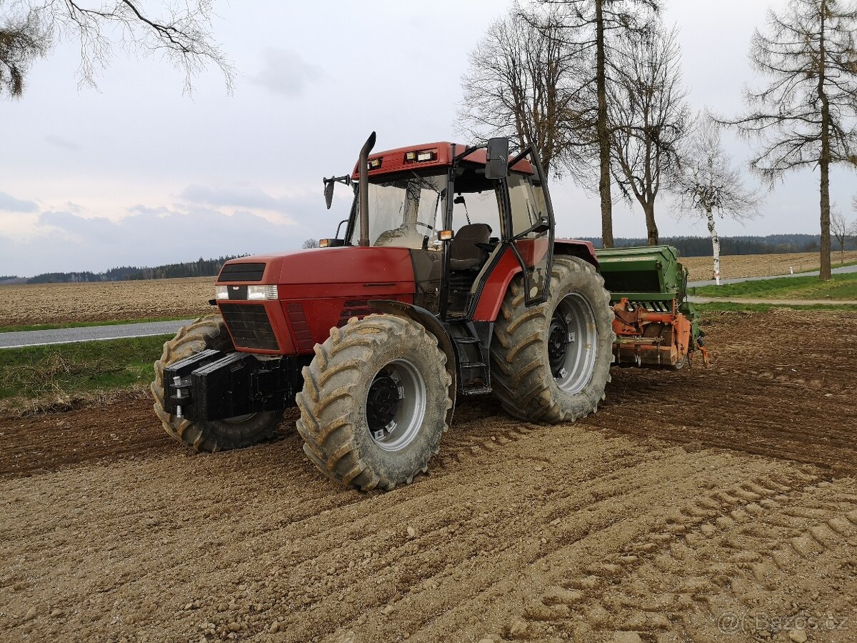 Traktor Case, 130 koní, 6-válec
