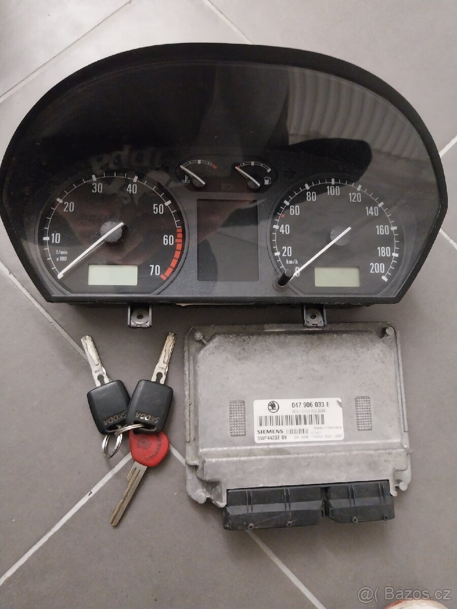 Set jednotka,budiky,klič fabia 1