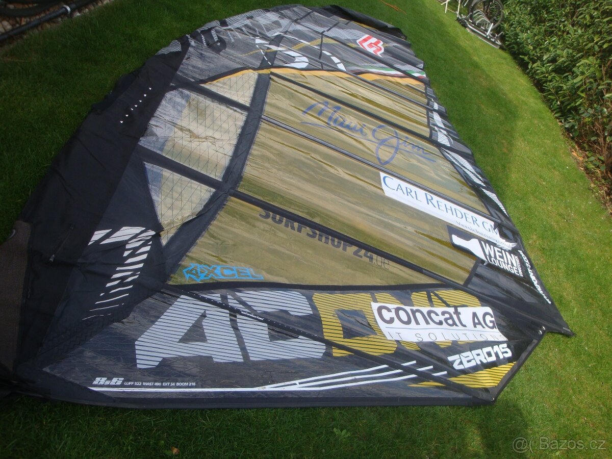 windsurfing - plachta Point 7 - 8,6 + stěžeň