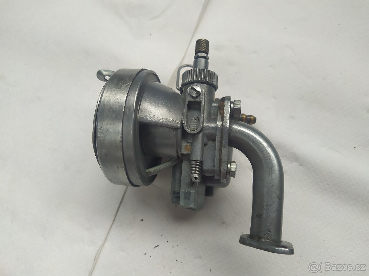 Karburátor Jawa 555