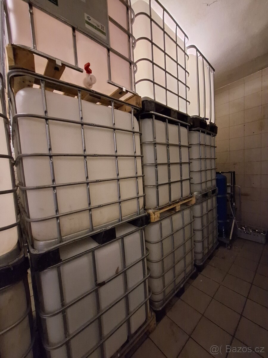 IBC NÁDRŽE 1000l