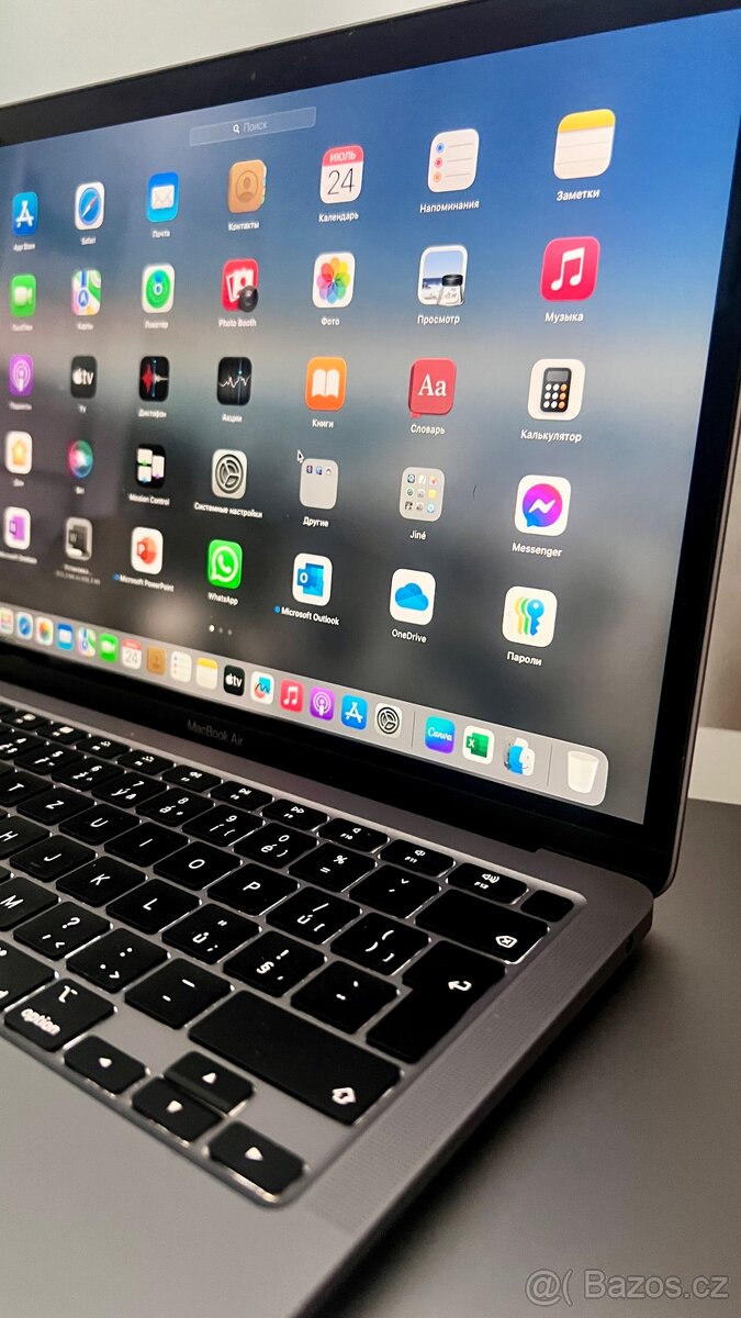 MacBook Air