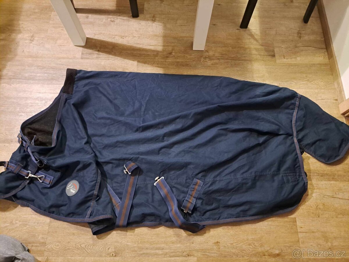 Deka na poníka vel. 125