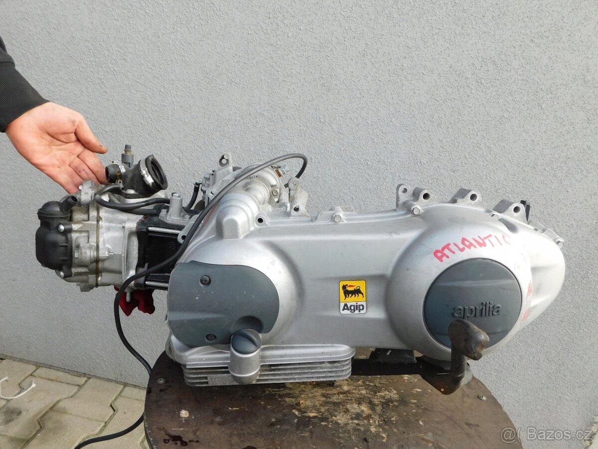 Motor piaggio 125