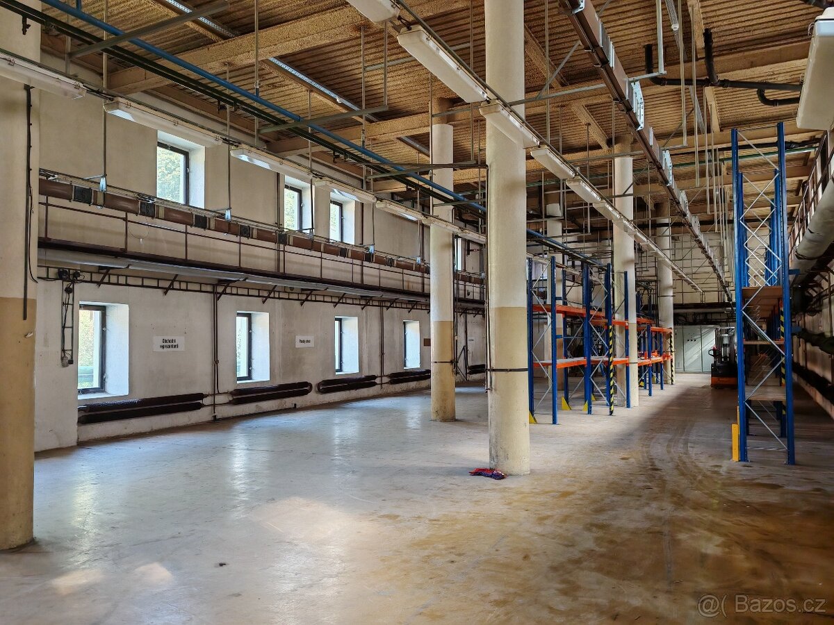 Pronájem skladu Tanvald 1.390 m2