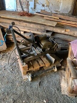 Lesní naviják za traktor V3S