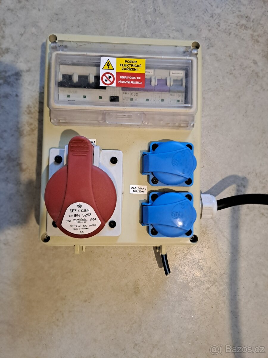 Stavební rozvaděč ROS-FI 3203