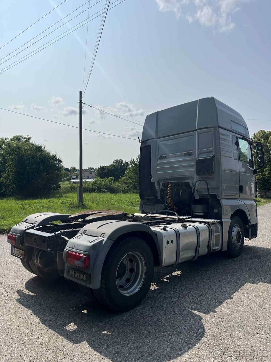 MAN TGX 18.440 ťahač s hydraulikou