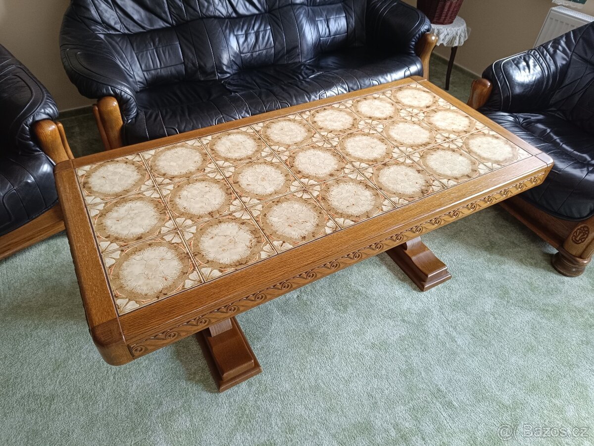 KONFERENČNÍ STOLEK MASIV