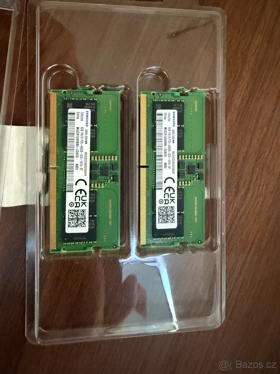 2x Samsung 8GB DDR5 SODIMM 4800MHz