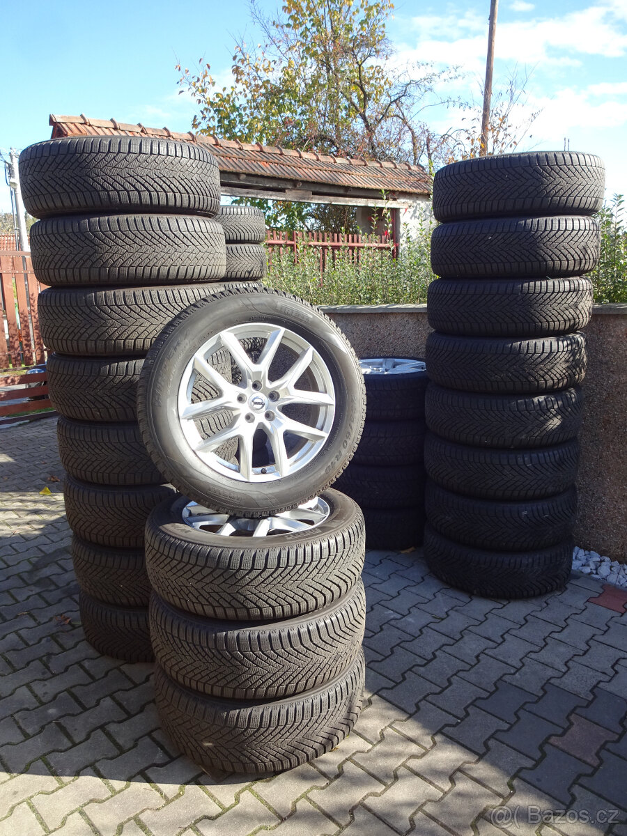 Volvo XC60 (XC40) - zánovní zimní alu kola 18" ET50,5